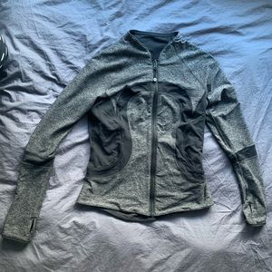 Reversible lululemon find your bliss jacket size 8